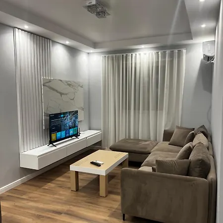 Relax Nest Apartment Durres